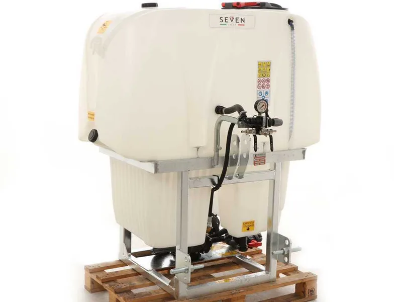Seven Italy - Groupe de pulvérisation à tracteur compact - Capacité 600 L - Pompe APS71