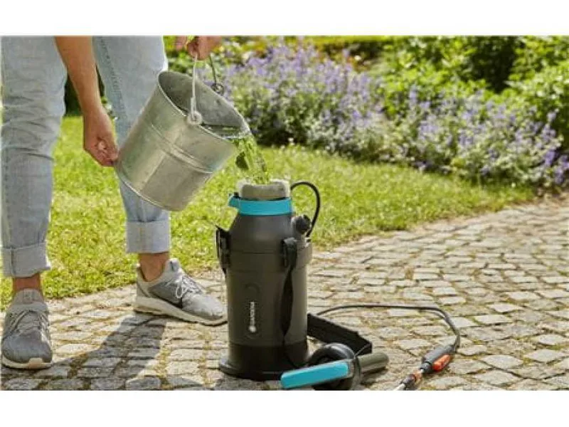Pulvérisateur Gardena Easypump 5 lt. 11136-20 - Batterie 5 V - 2,6 Ah