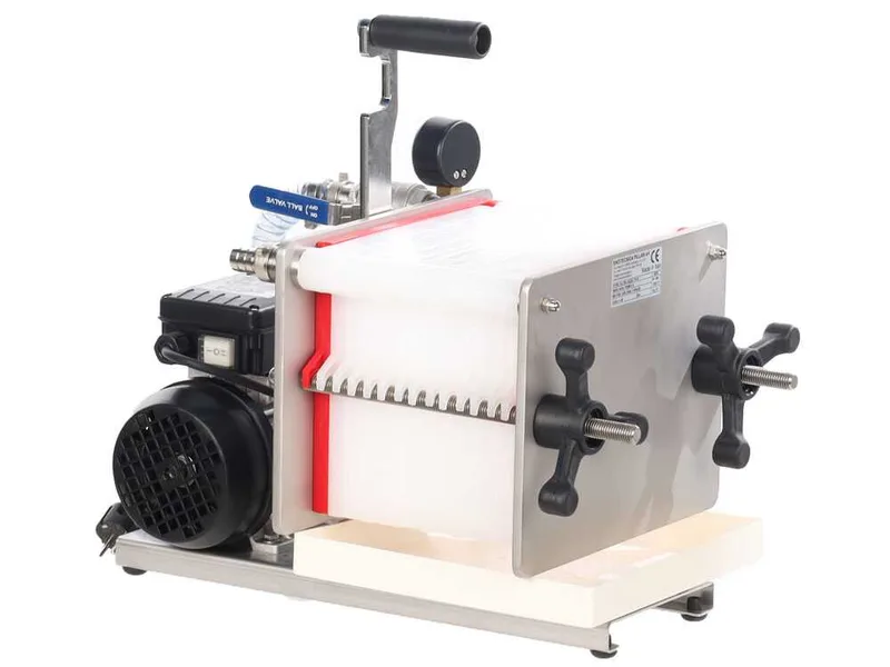Enotecnica Pillan F14 - Filtre à vin professionnel avec 14 cartons 20x20 cm - Châssis INOX et pompe NOVAX