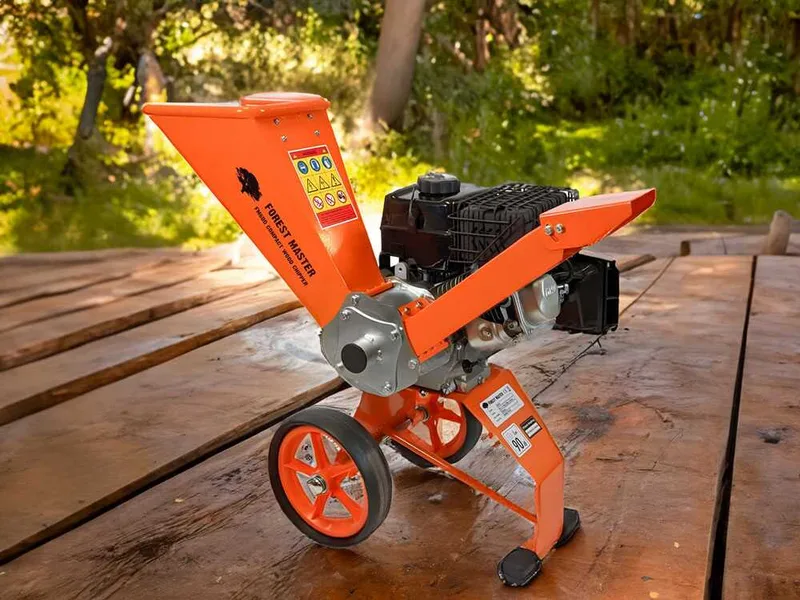Forest Master FM6DD - Broyeur thermique - Moteur à essence LCT de 6 CV