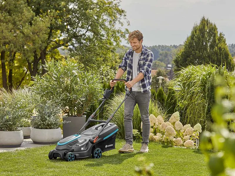 Gardena PowerMax 37/1800 - Tondeuse à gazon électrique - 1800W - Coupe de 37 cm