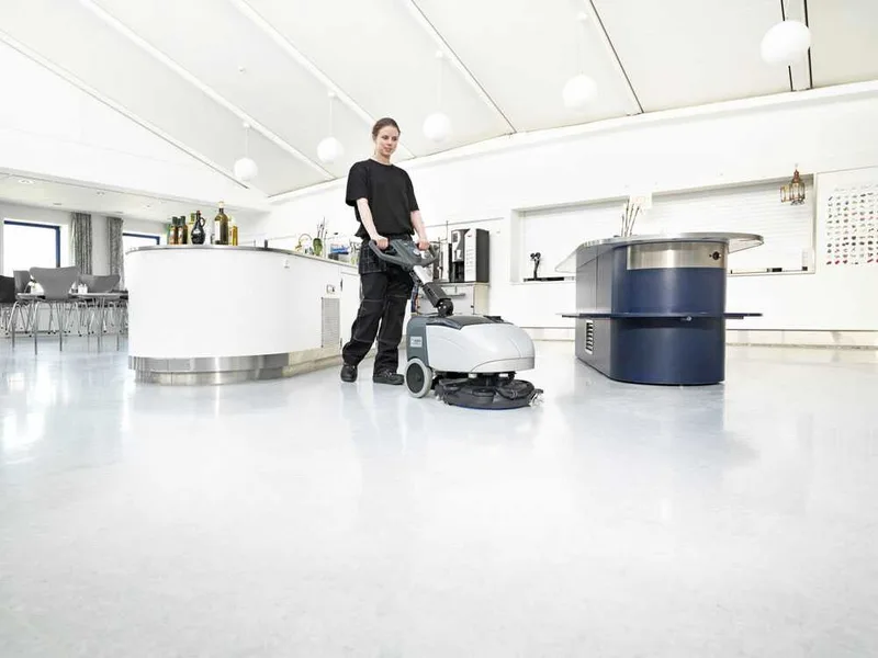 Nilfisk SC351 FULL PKG - Autolaveuse à batterie - 3 en 1: lave, sèche, aspire