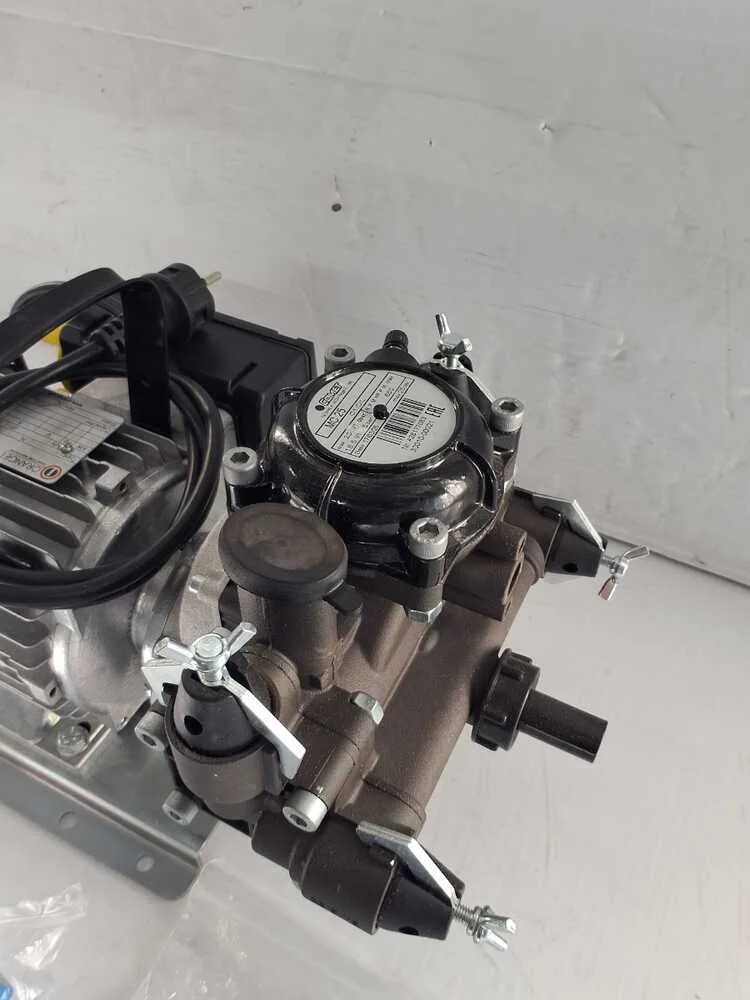 Outlet - sans emballage d’origine - Motopompe électrique de pulvérisation Comet mc 25 avec moteur monophasé
