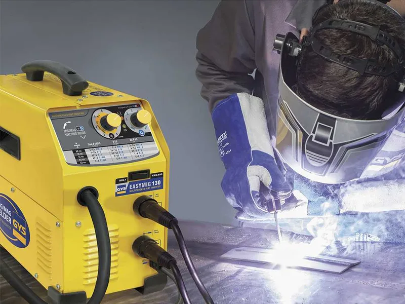 GYS Easymig 130 - Poste à souder Inverter (MIG/MAG : GAZ, NO GAZ et MMA) - à courant continu (DC)