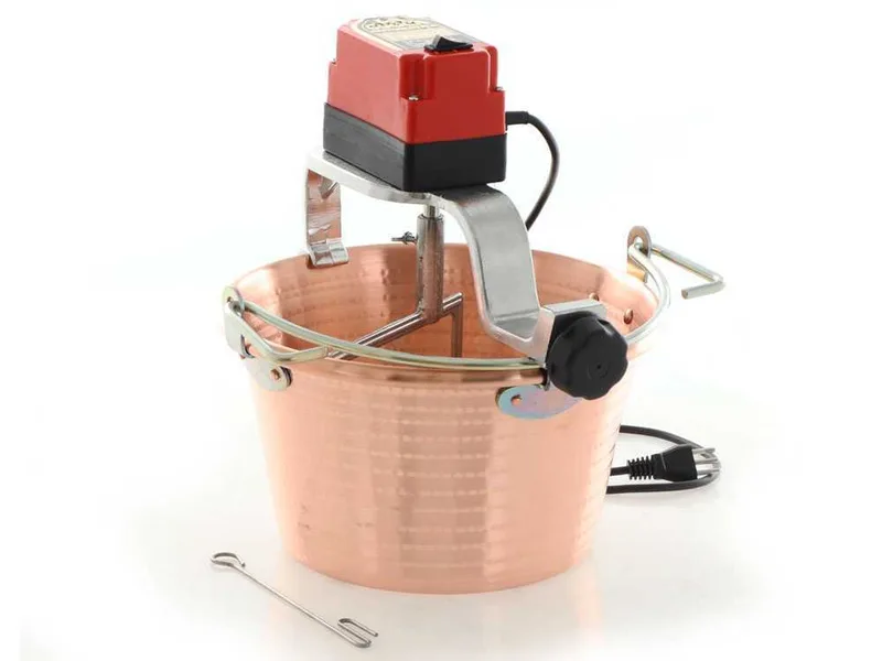 Chaudron à polenta en cuivre électrique martelé NuovaFac Cuoca Automatica base plate 9L - 24W