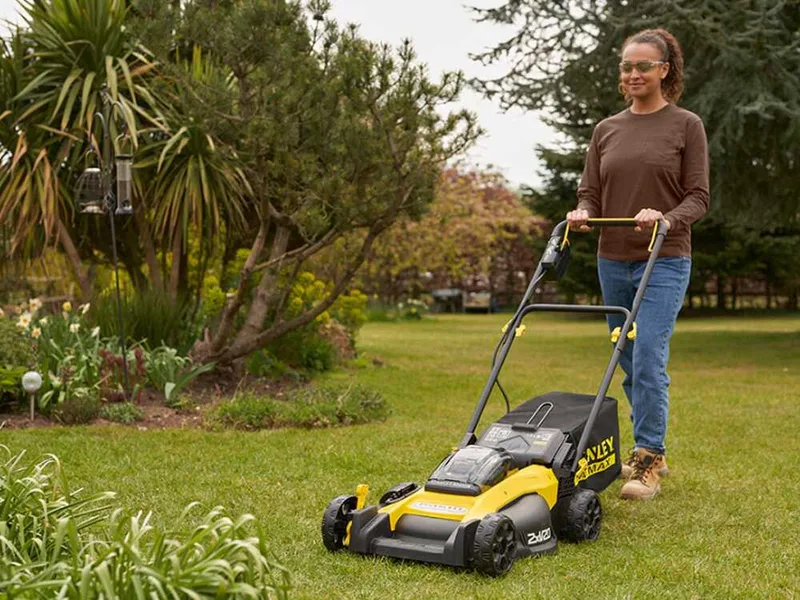 Stanley Fatmax SFMCMW2651M - Tondeuse à gazon à batterie - 2x18V/4Ah - Coupe 40 cm