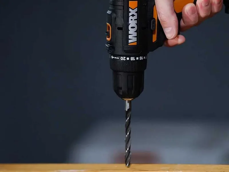 Worx WX100 - Perceuse visseuse à batterie - 20V/2Ah
