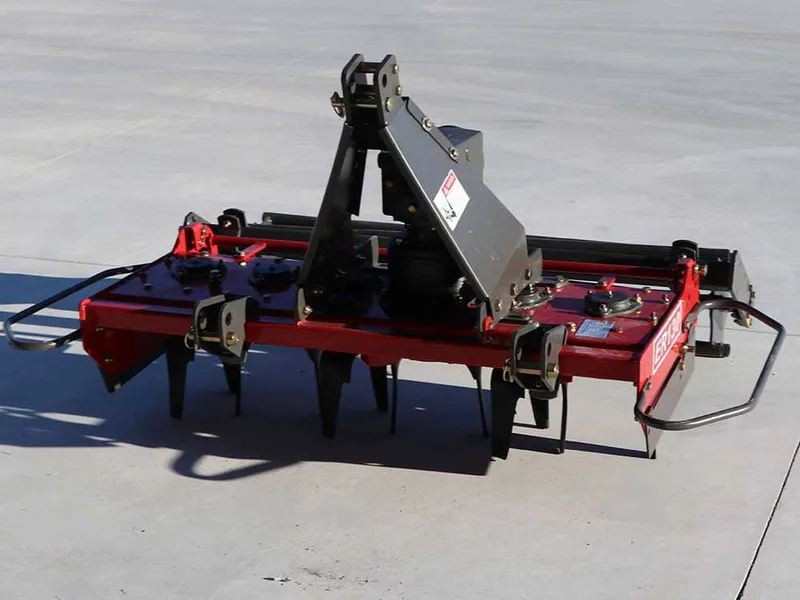 Herse rotative GeoTech Pro ER 130 - largeur de travail 130 cm -12 lames Série légère