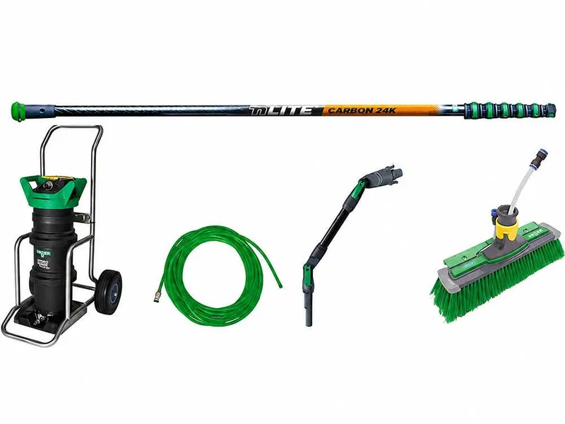 Unger Hydropower Ultra Expert LC DI - Kit de nettoyage pour vitres et panneaux photovoltaïques - Perche nLITE Carbon 24K 170-860 cm