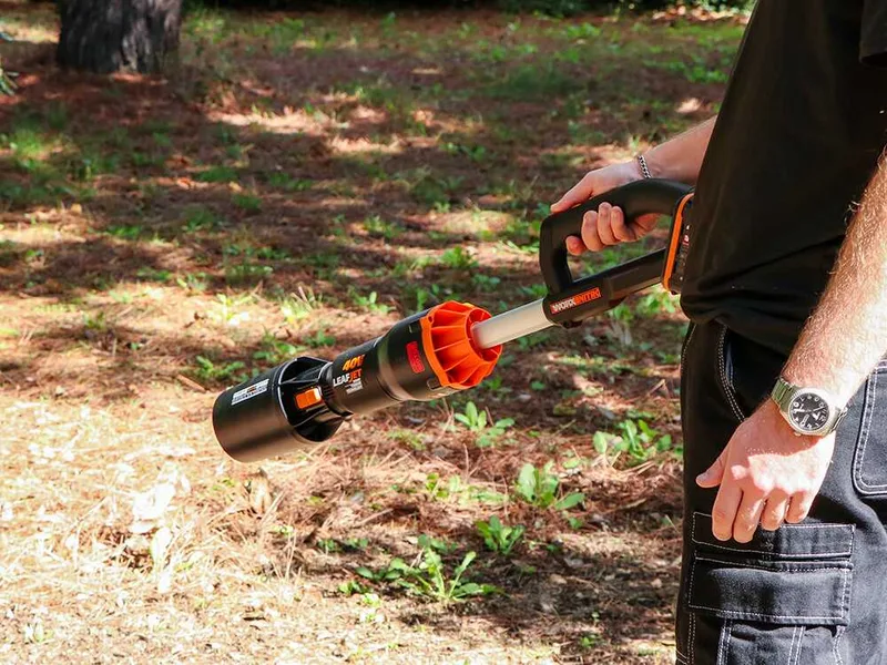 Worx NITRO WG585E.9 - Souffleur de feuilles à batterie