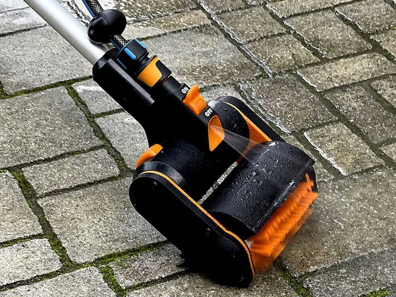 Worx WG441E - Nettoyeur d'extérieur à batterie - Batterie de 20V - 4Ah - 2 brosses incluses